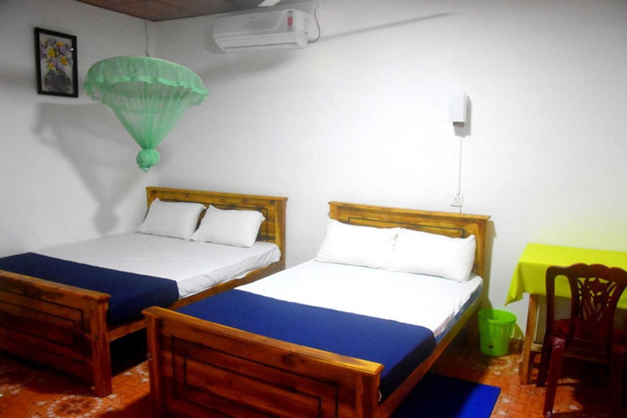 Wilpattu Lakwin Guest Hotel Pahala Maragahawewa Exterior photo