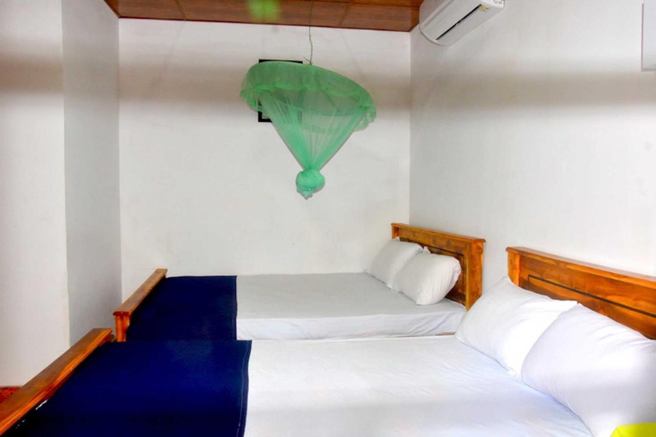 Wilpattu Lakwin Guest Hotel Pahala Maragahawewa Exterior photo